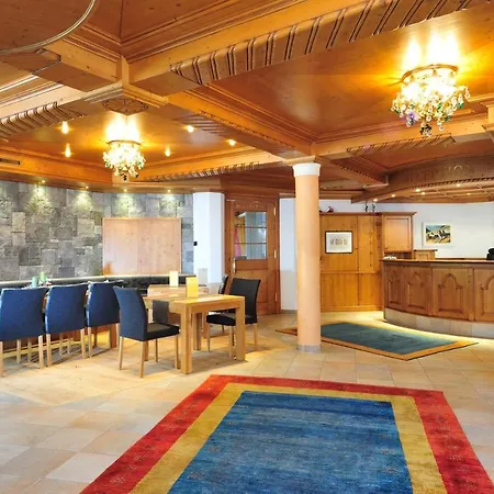 Garni Castel 4* 伊施格尔